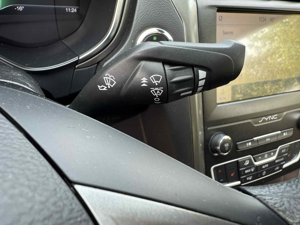 2020 Ford Fusion in Antigonish, Nova Scotia - 25 - w1024h768px
