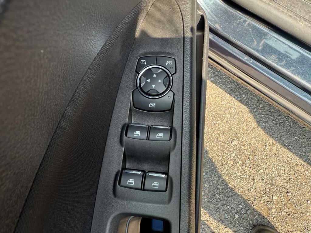 2020 Ford Fusion in Antigonish, Nova Scotia - 16 - w1024h768px