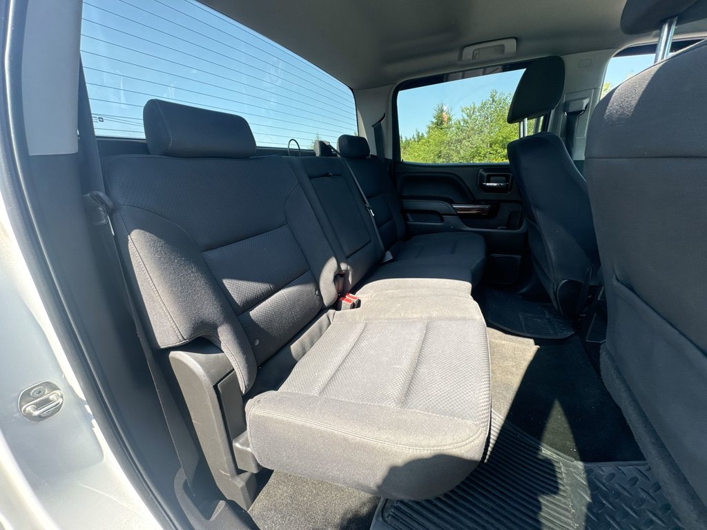 2018 GMC Sierra 1500 Crew Elevation 4WD SLE | Cam | USB | Htd Seats in Saint John, New Brunswick - 39 - w1024h768px
