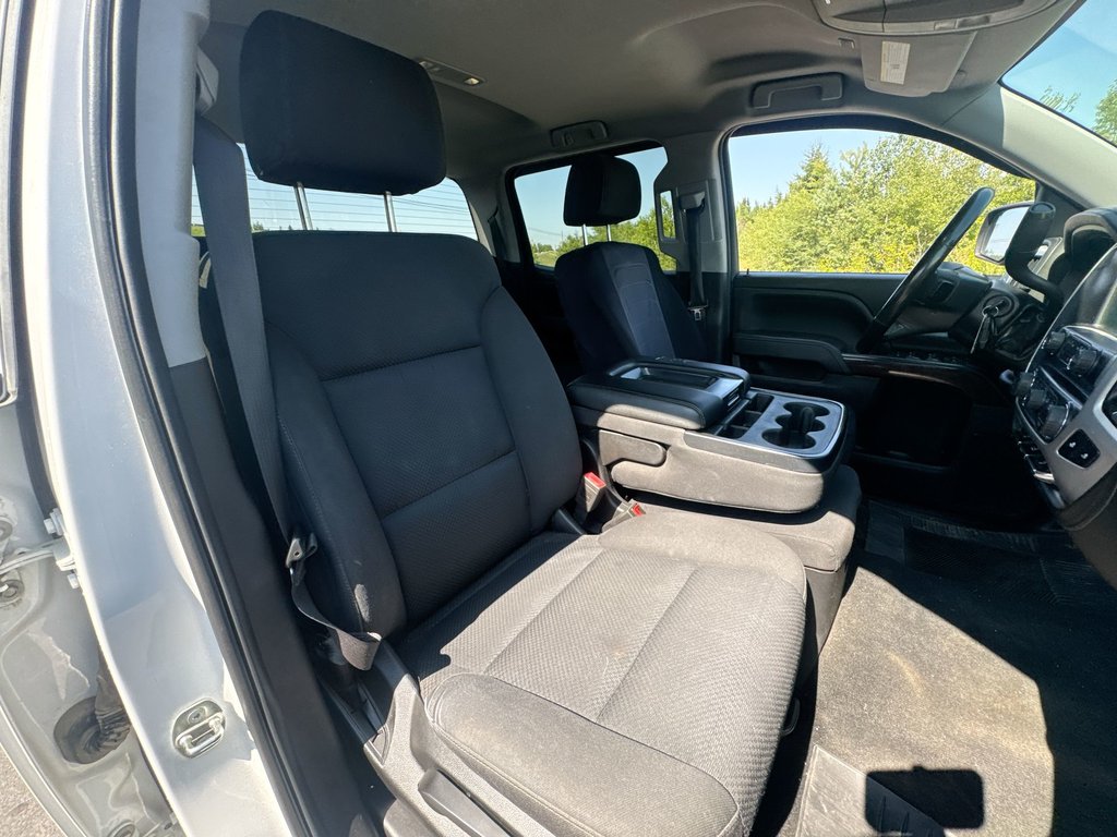 2018 GMC Sierra 1500 Crew Elevation 4WD SLE | Cam | USB | Htd Seats in Saint John, New Brunswick - 42 - w1024h768px