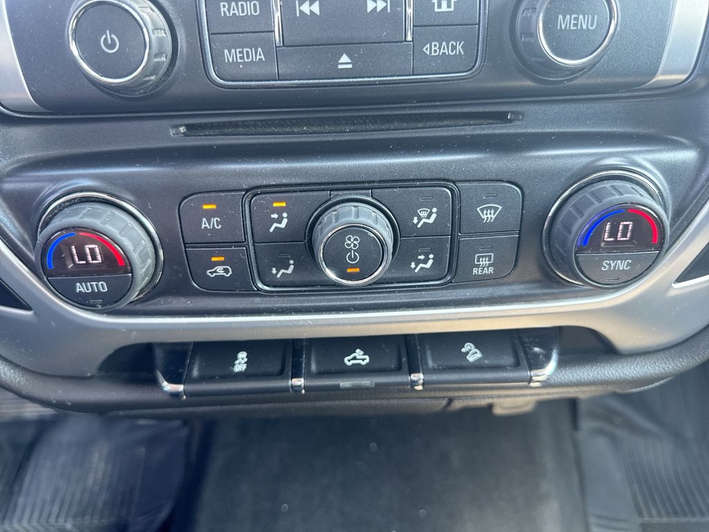 2018 GMC Sierra 1500 Crew Elevation 4WD SLE | Cam | USB | Htd Seats in Saint John, New Brunswick - 27 - w1024h768px