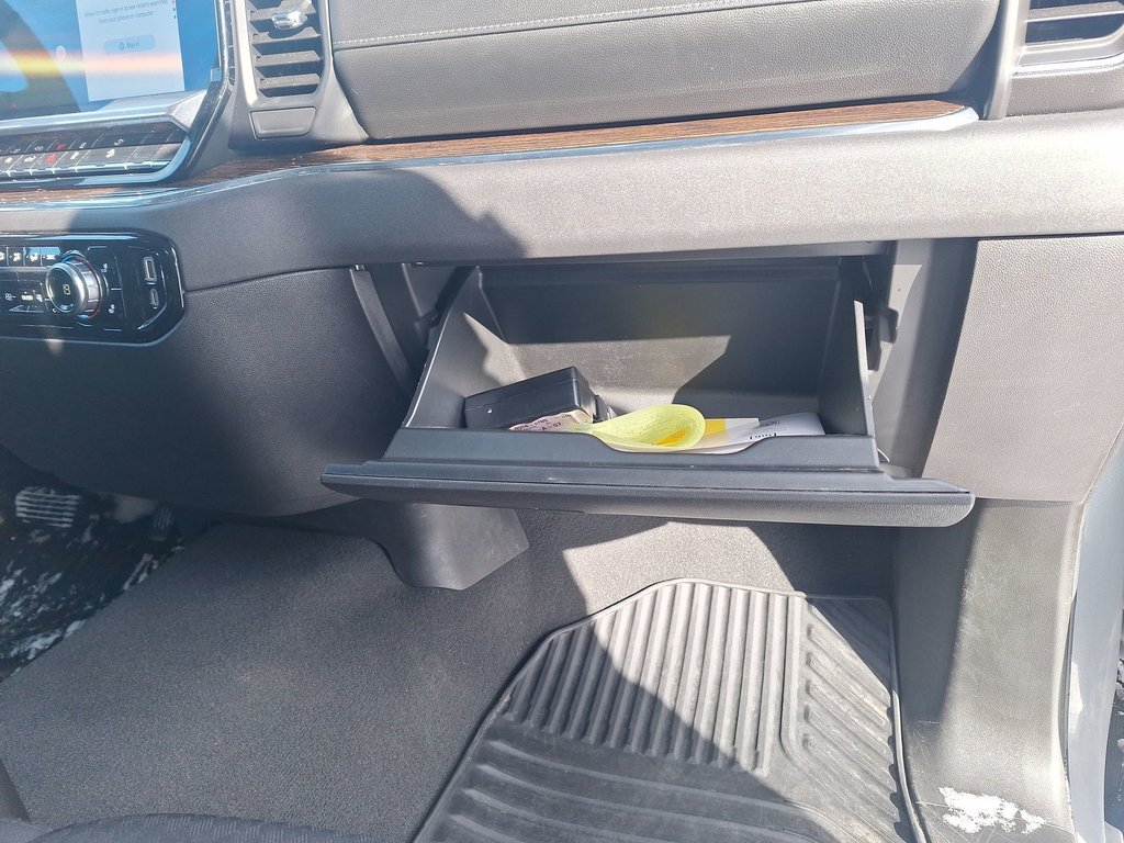 2024 GMC Sierra 1500 Elevation | Cam | HtdSeat | USB | Warranty to 2029 in Saint John, New Brunswick - 43 - w1024h768px