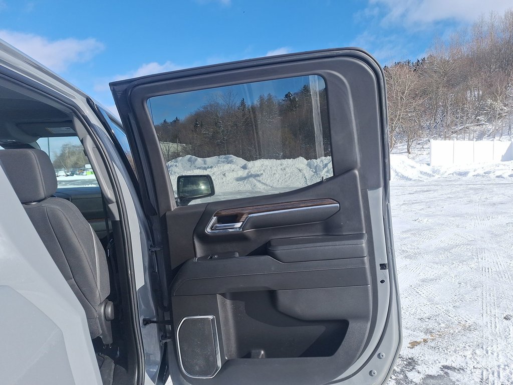 2024 GMC Sierra 1500 Elevation | Cam | HtdSeat | USB | Warranty to 2029 in Saint John, New Brunswick - 41 - w1024h768px