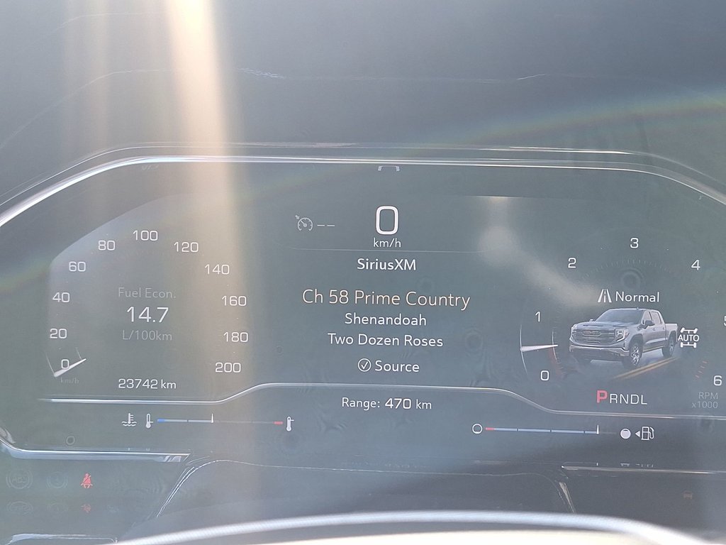 GMC Sierra 1500 Elevation | Cam | HtdSeat | USB | Warranty to 2029 2024 à Saint John, Nouveau-Brunswick - 24 - w1024h768px