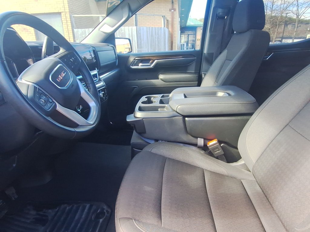 GMC Sierra 1500 Elevation | Cam | HtdSeat | USB | Warranty to 2029 2024 à Saint John, Nouveau-Brunswick - 13 - w1024h768px