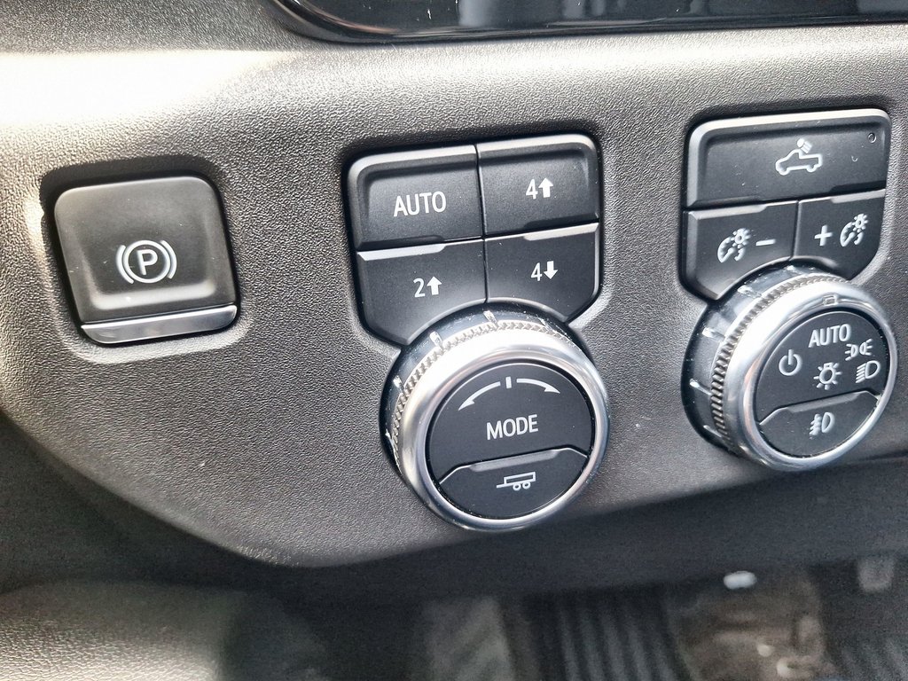 GMC Sierra 1500 Elevation | Cam | HtdSeat | USB | Warranty to 2029 2024 à Saint John, Nouveau-Brunswick - 30 - w1024h768px