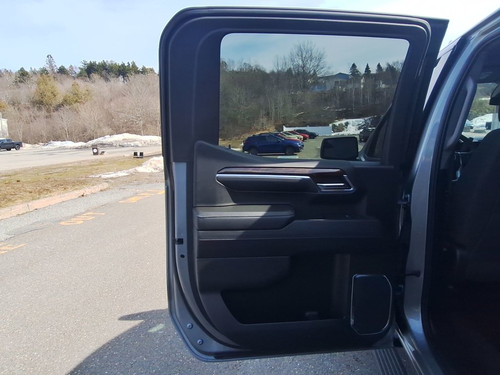GMC Sierra 1500 Elevation | Cam | HtdSeat | USB | Warranty to 2029 2024 à Saint John, Nouveau-Brunswick - 35 - w1024h768px