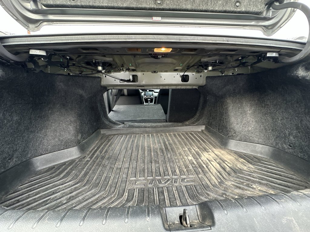 2016 Honda CIVIC SEDAN in Antigonish, Nova Scotia - 36 - w1024h768px