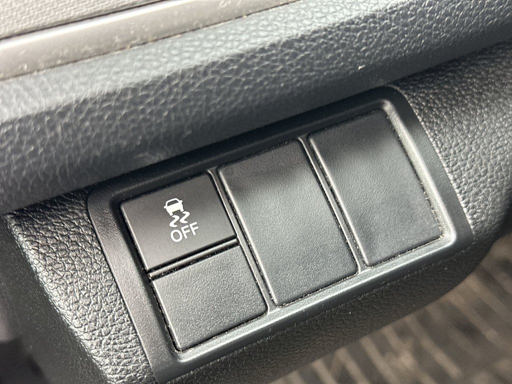 2016 Honda CIVIC SEDAN in Antigonish, Nova Scotia - 21 - w1024h768px