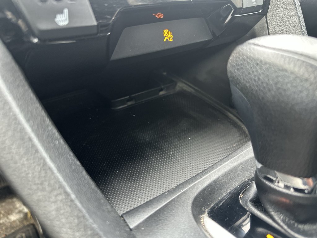 2016 Honda CIVIC SEDAN in Antigonish, Nova Scotia - 27 - w1024h768px