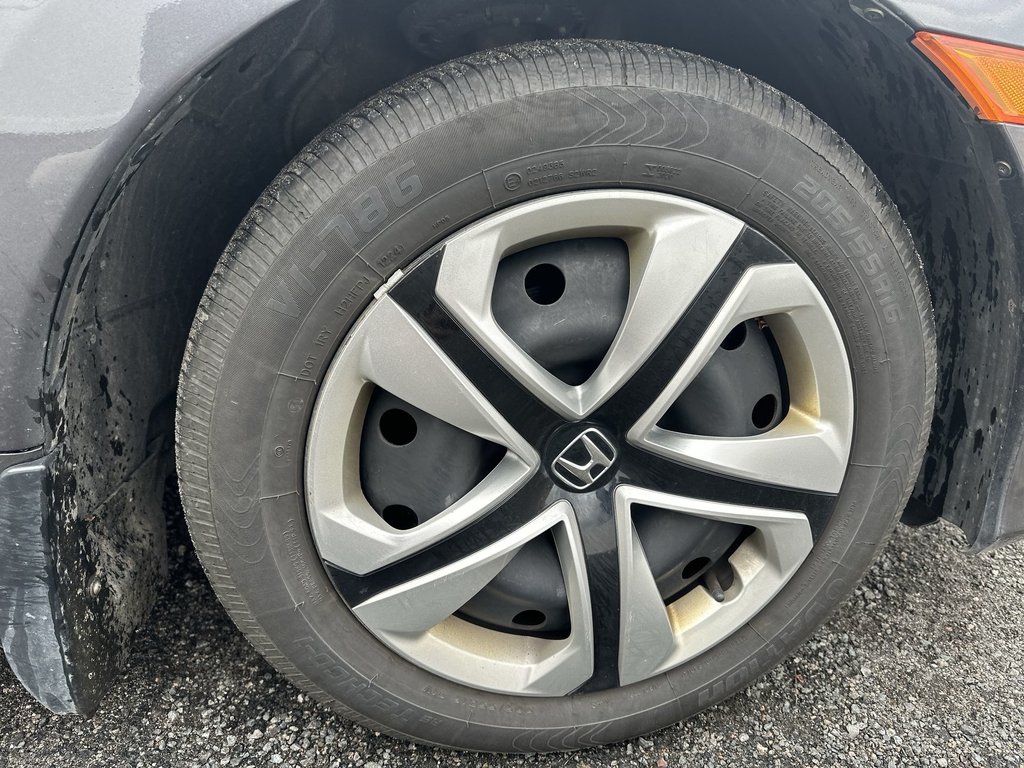 2016 Honda CIVIC SEDAN in Antigonish, Nova Scotia - 10 - w1024h768px