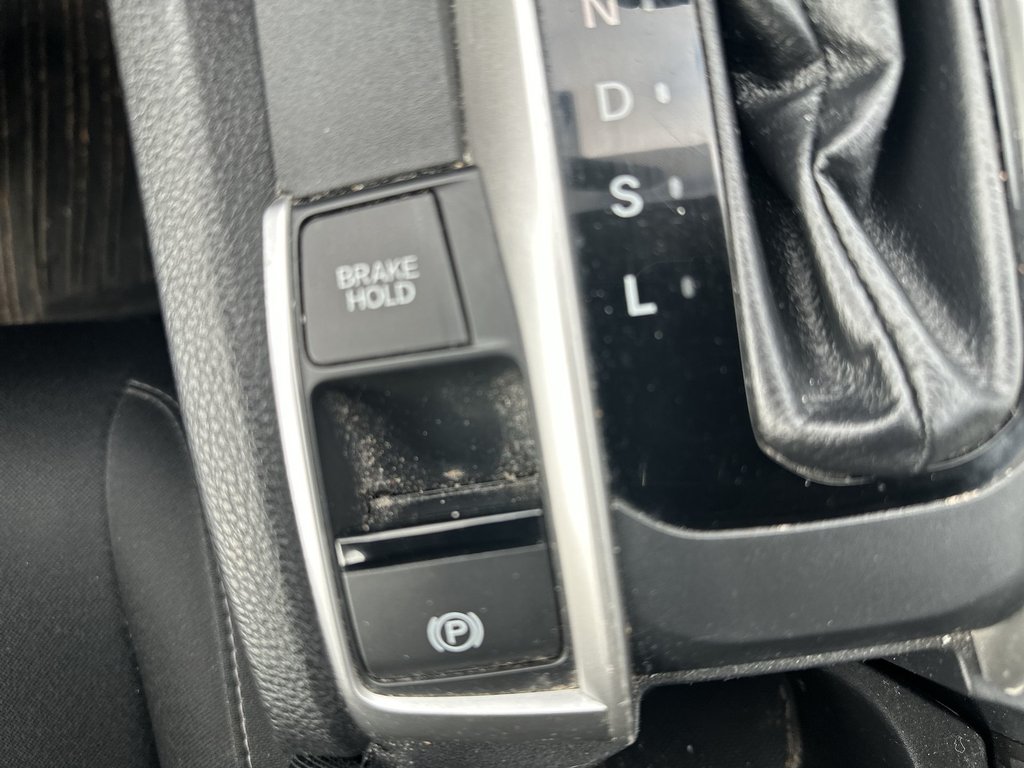 2016 Honda CIVIC SEDAN in Antigonish, Nova Scotia - 29 - w1024h768px