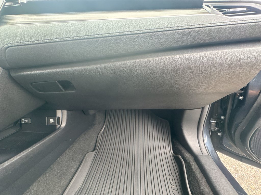 2019 Honda CIVIC SEDAN TOURING | Roof | Nav | USB in Saint John, New Brunswick - 44 - w1024h768px