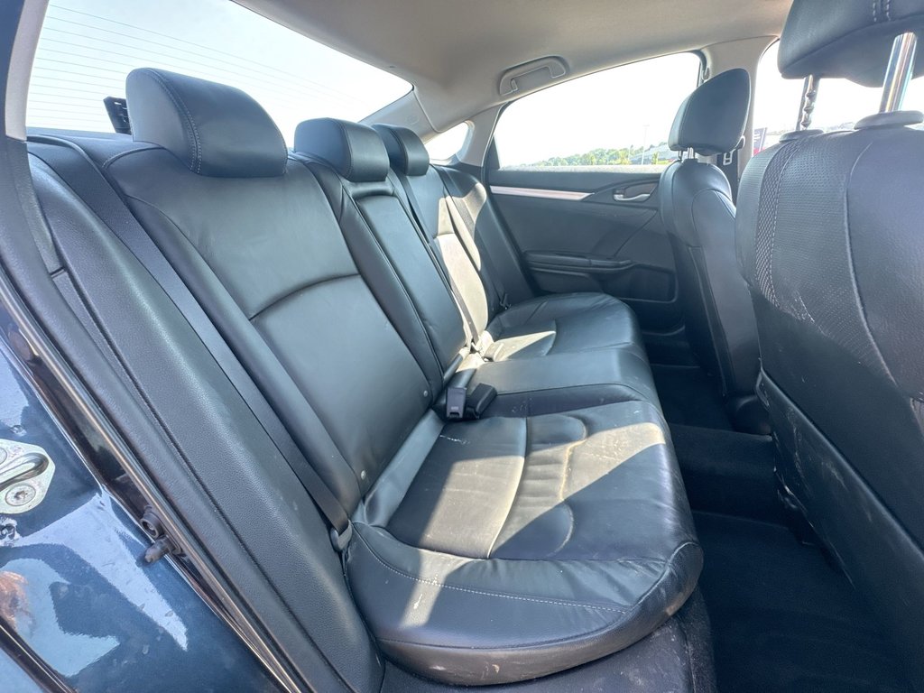 2019 Honda CIVIC SEDAN TOURING | Roof | Nav | USB in Saint John, New Brunswick - 39 - w1024h768px