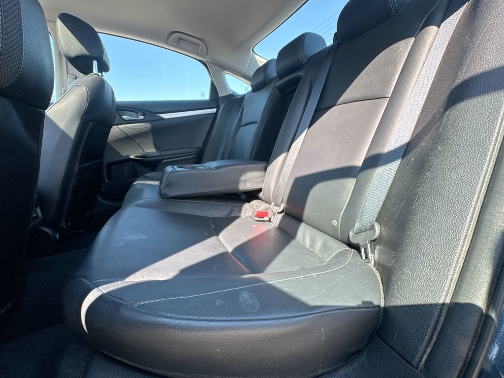 2019 Honda CIVIC SEDAN TOURING | Roof | Nav | USB in Saint John, New Brunswick - 33 - w1024h768px