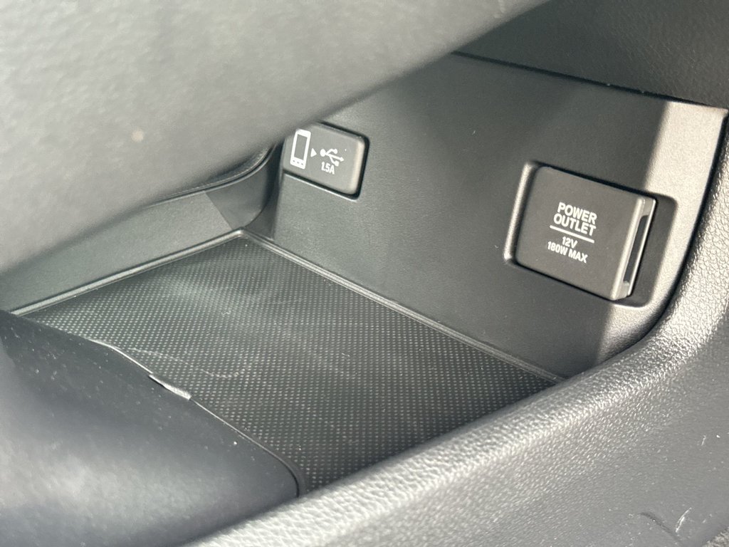 2019 Honda CIVIC SEDAN TOURING | Roof | Nav | USB in Saint John, New Brunswick - 45 - w1024h768px
