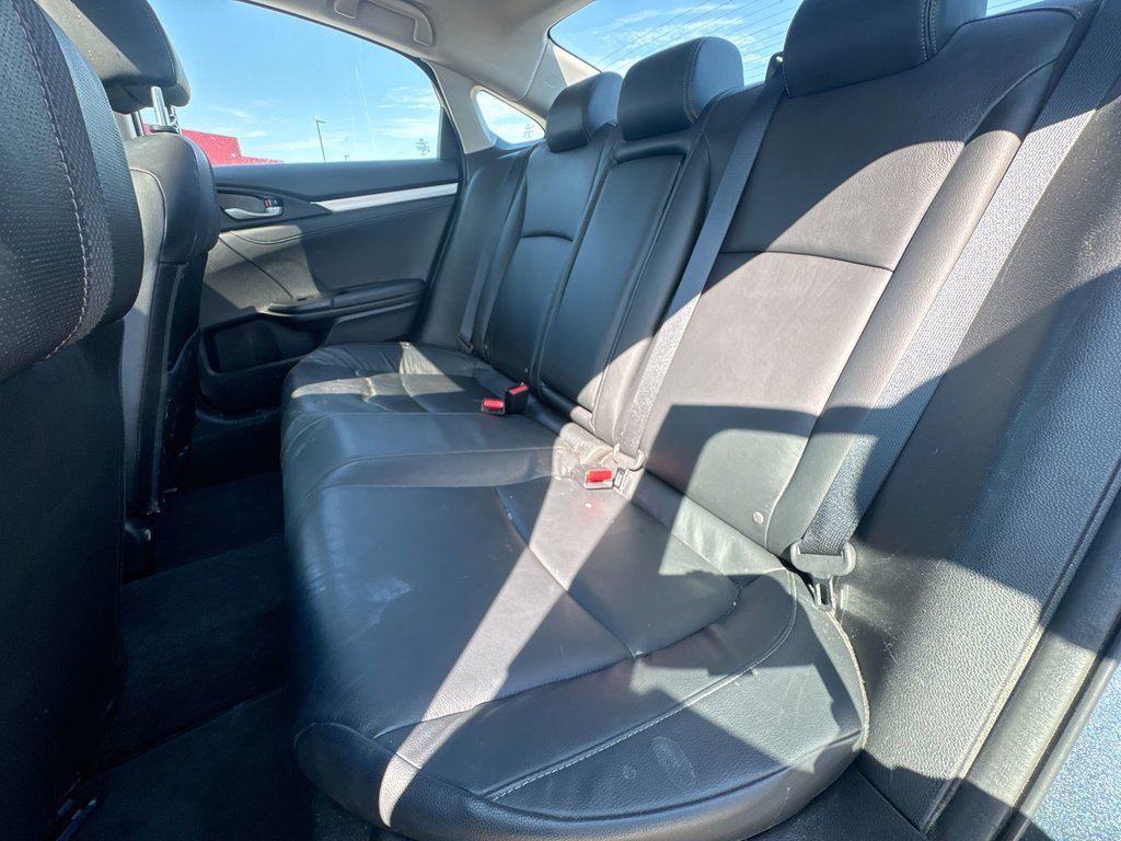 2019 Honda CIVIC SEDAN TOURING | Roof | Nav | USB in Saint John, New Brunswick - 32 - w1024h768px
