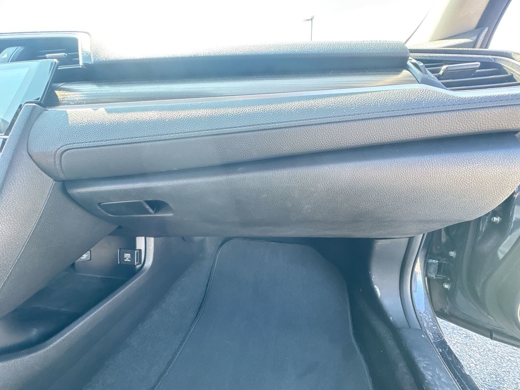 2019 Honda CIVIC SEDAN TOURING | Roof | Nav | USB in Saint John, New Brunswick - 44 - w1024h768px