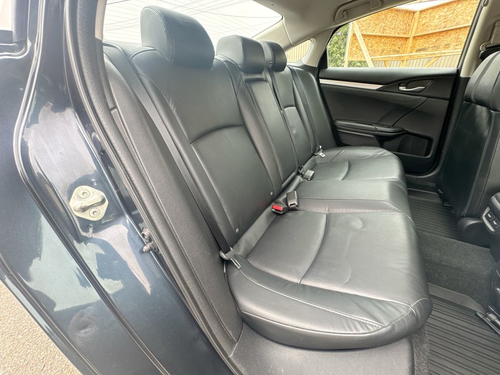 2019 Honda CIVIC SEDAN TOURING | Roof | Nav | USB in Saint John, New Brunswick - 39 - w1024h768px