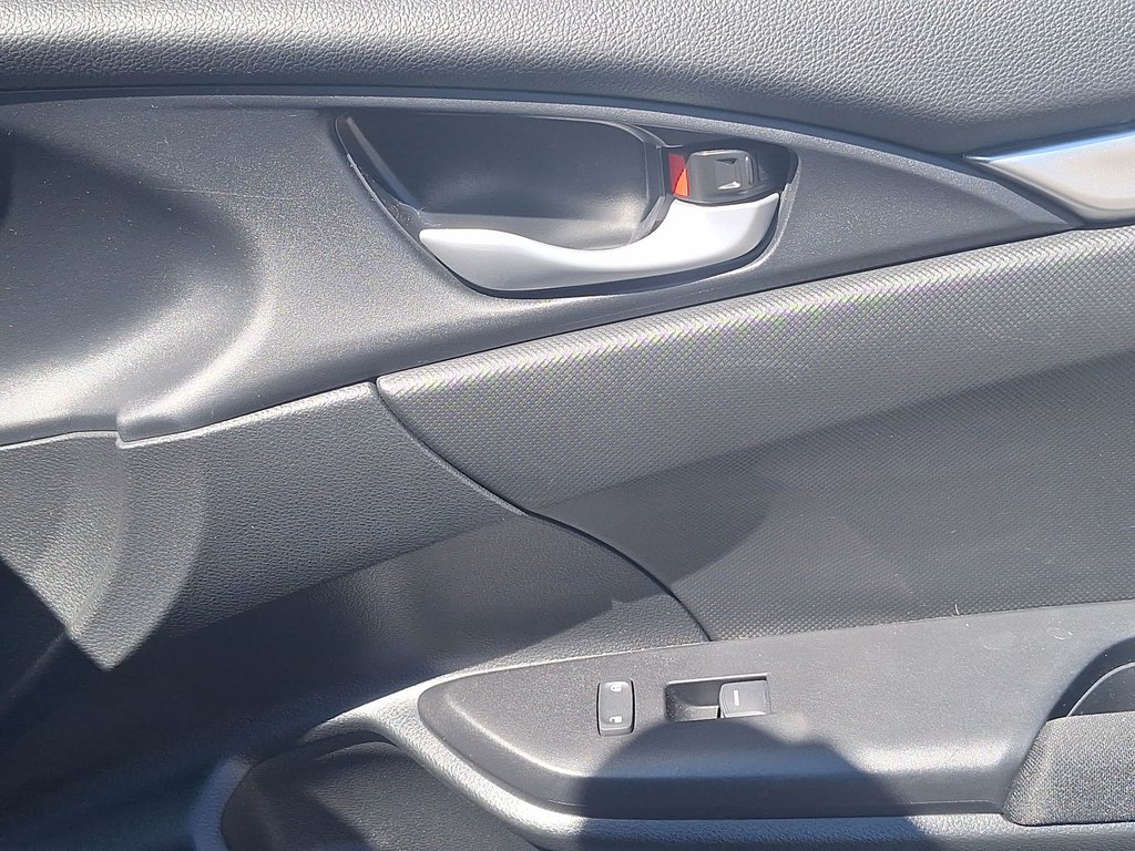2021 Honda Civic Sedan LX | Cam | USB in Saint John, New Brunswick - 46 - w1024h768px