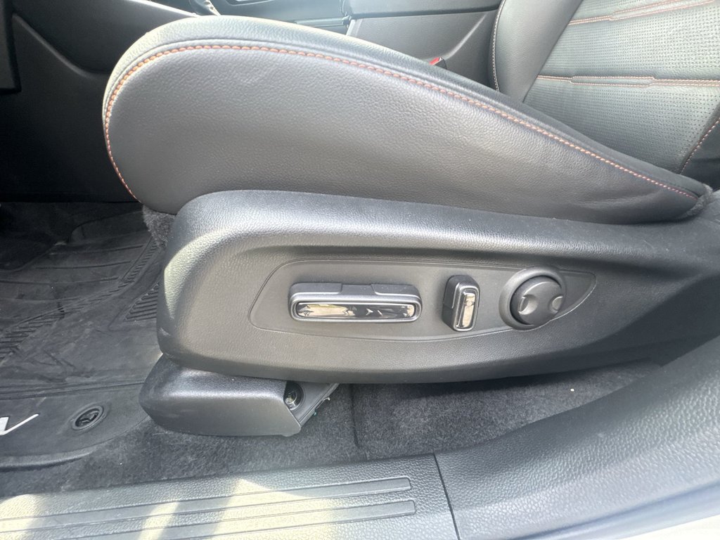 2024 Honda CR-V Hybrid Touring | Roof | Cam | USB | Warranty to 2028 in Saint John, New Brunswick - 14 - w1024h768px
