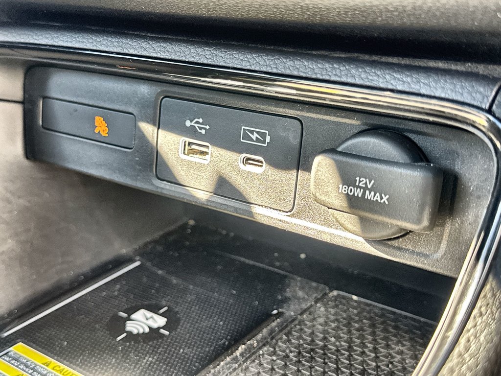 2024 Honda CR-V Hybrid Touring | Roof | Cam | USB | Warranty to 2028 in Saint John, New Brunswick - 45 - w1024h768px