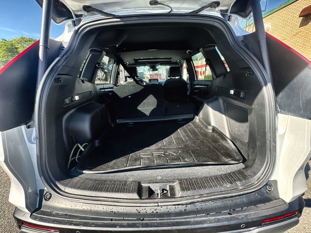 2024 Honda CR-V Hybrid Touring | Roof | Cam | USB | Warranty to 2028 in Saint John, New Brunswick - 37 - w1024h768px