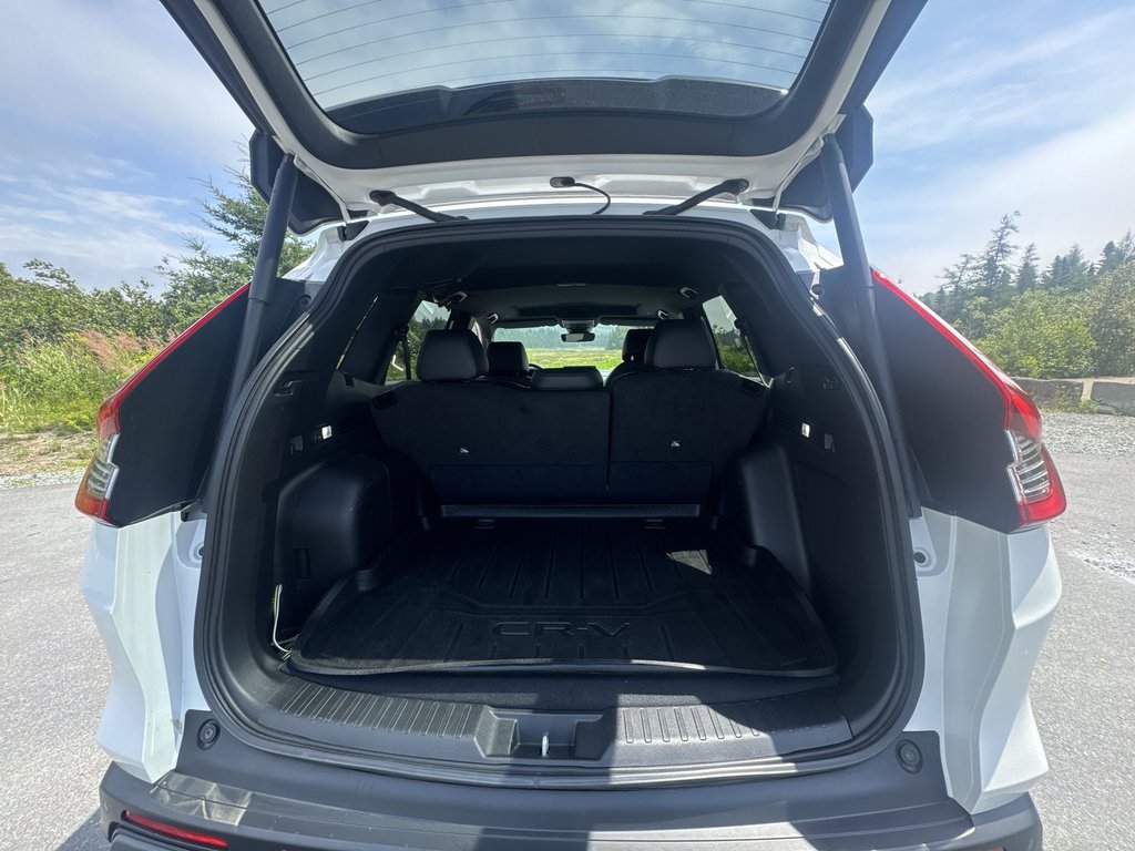 2024 Honda CR-V Hybrid Touring | Roof | Cam | USB | Warranty to 2028 in Saint John, New Brunswick - 36 - w1024h768px