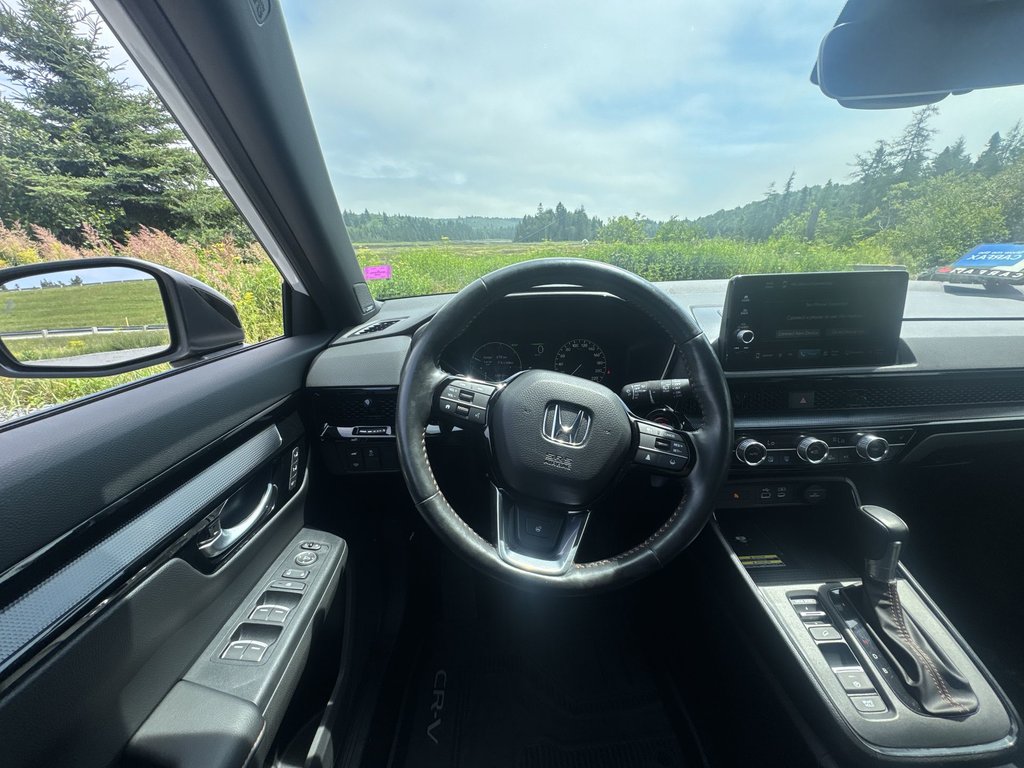 2024 Honda CR-V Hybrid Touring | Roof | Cam | USB | Warranty to 2028 in Saint John, New Brunswick - 17 - w1024h768px