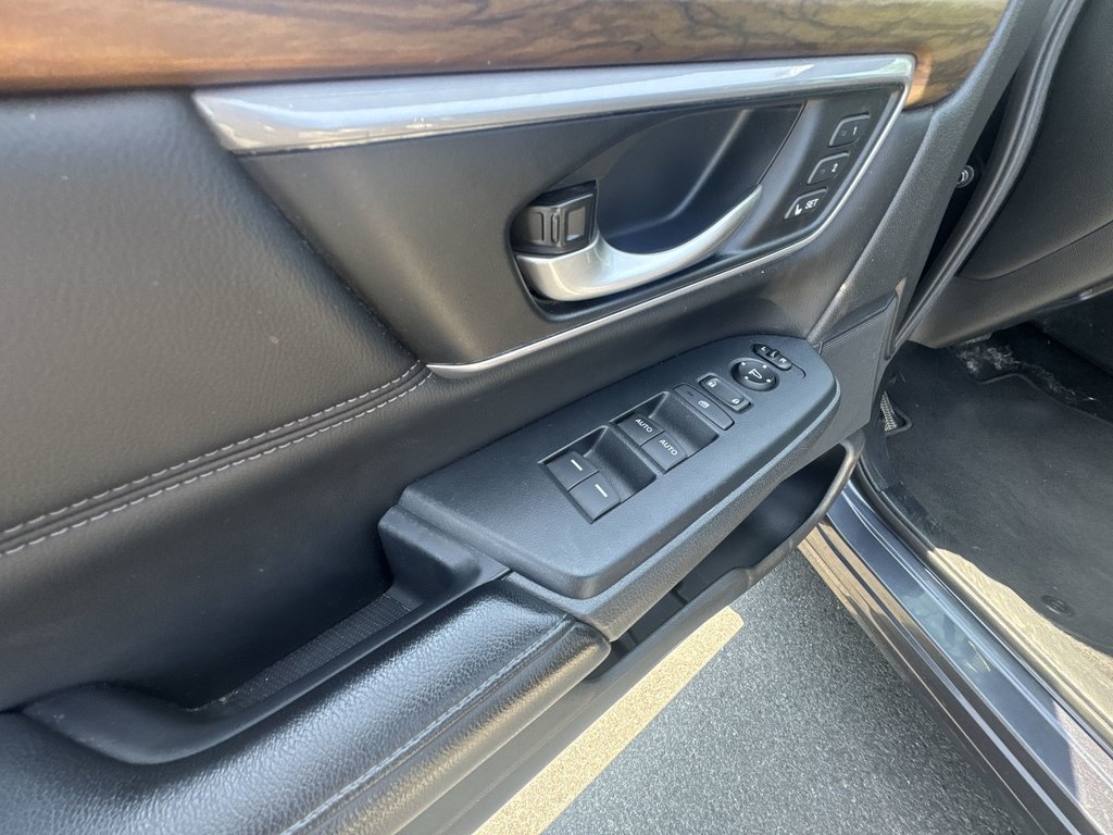 2017 Honda CR-V in Antigonish, Nova Scotia - 15 - w1024h768px