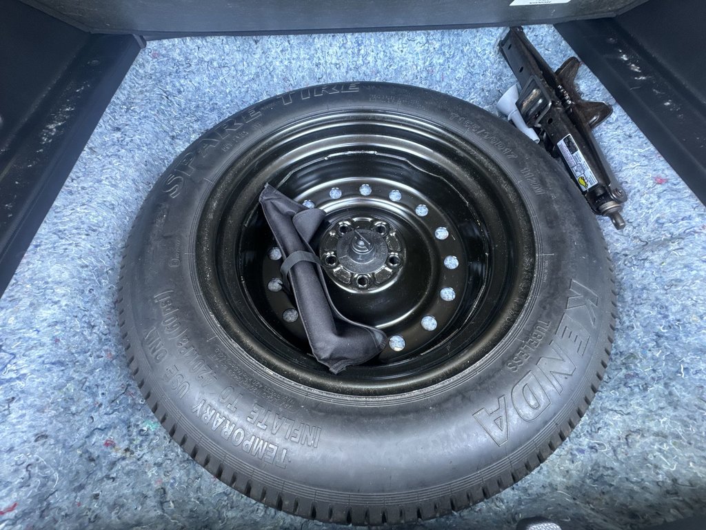 2017 Honda CR-V in Antigonish, Nova Scotia - 38 - w1024h768px