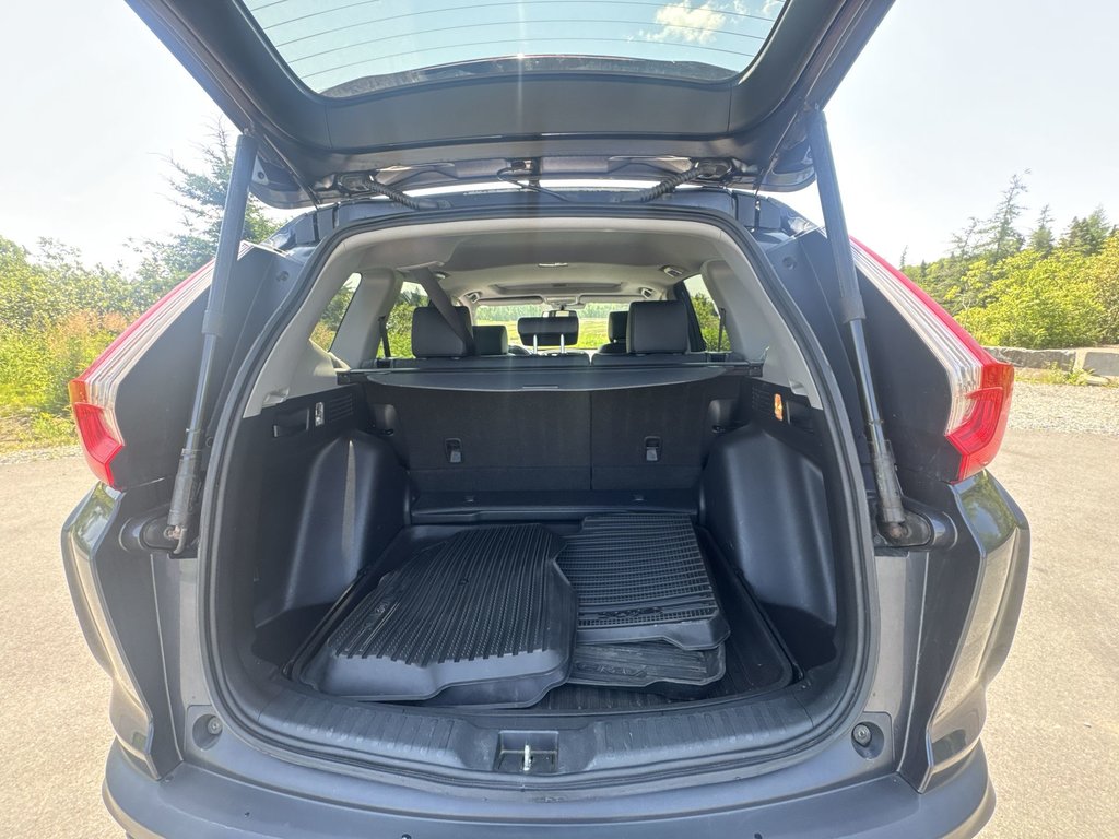 2017 Honda CR-V in Antigonish, Nova Scotia - 36 - w1024h768px