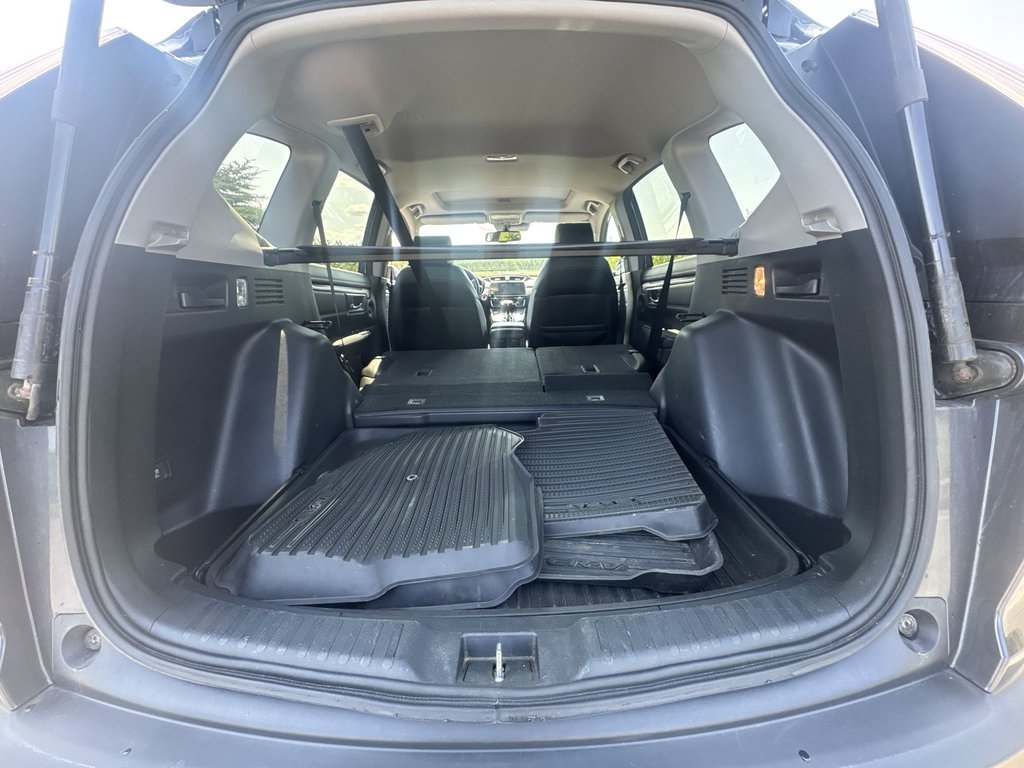 2017 Honda CR-V in Antigonish, Nova Scotia - 37 - w1024h768px