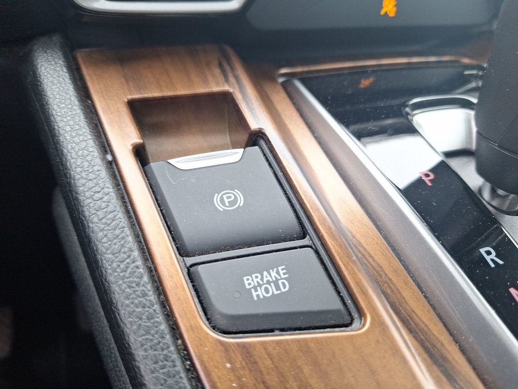 2018 Honda CR-V TOURING | Roof | Cam | USB in Saint John, New Brunswick - 30 - w1024h768px