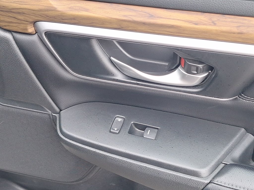 2018 Honda CR-V TOURING | Roof | Cam | USB in Saint John, New Brunswick - 46 - w1024h768px