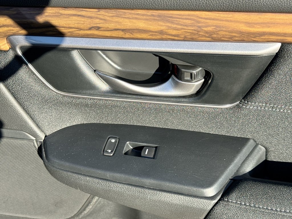 2018 Honda CR-V in Antigonish, Nova Scotia - 46 - w1024h768px