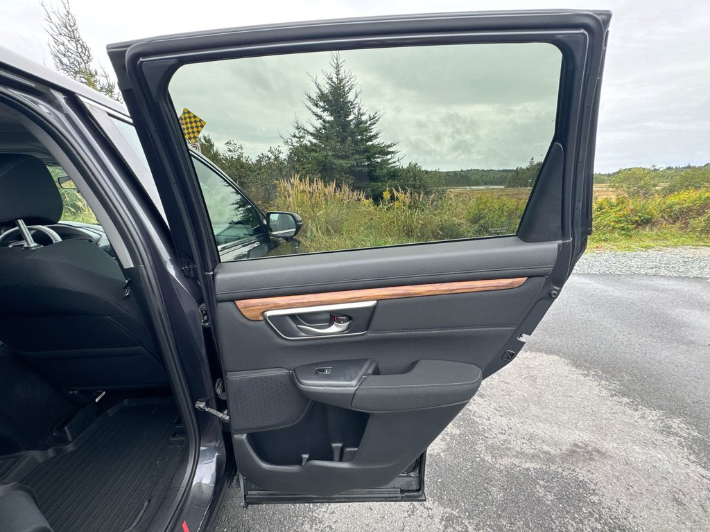2019 Honda CR-V EX | Roof | Cam | USB | Htd Seats in Saint John, New Brunswick - 41 - w1024h768px