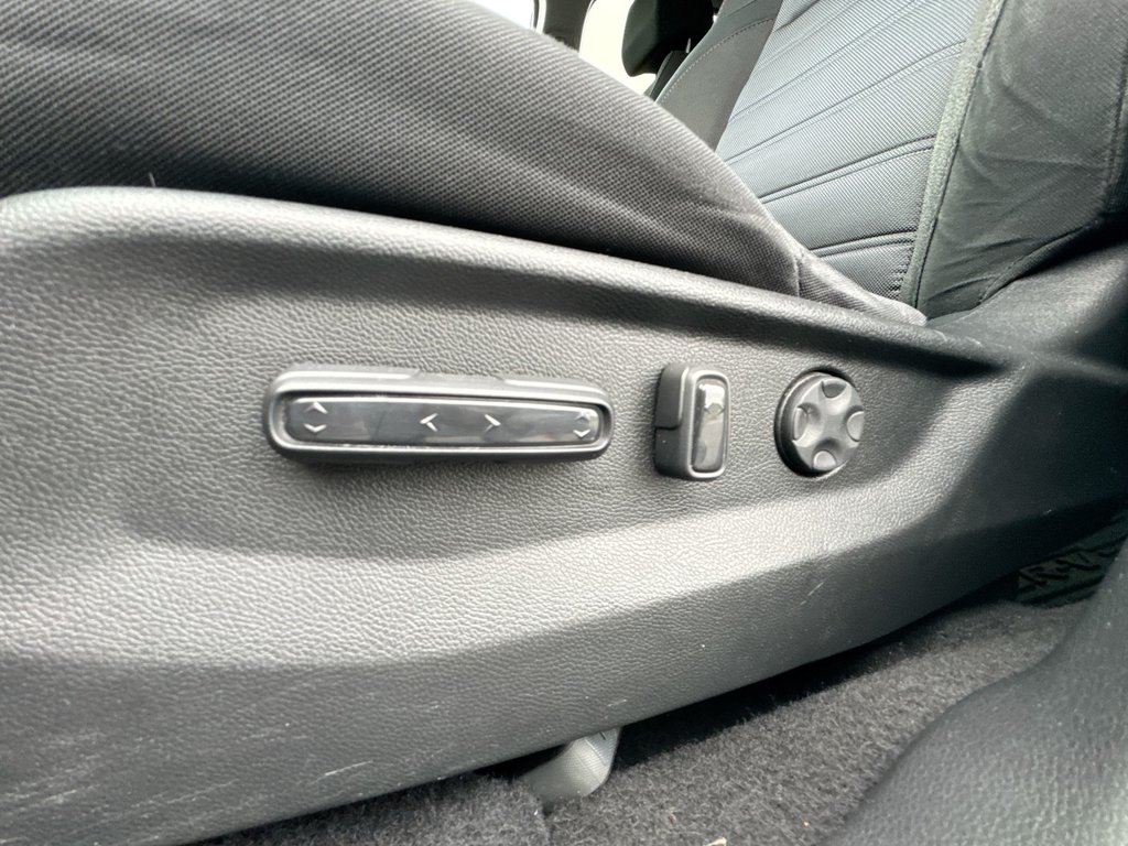 2019 Honda CR-V EX | Roof | Cam | USB | Htd Seats in Saint John, New Brunswick - 14 - w1024h768px