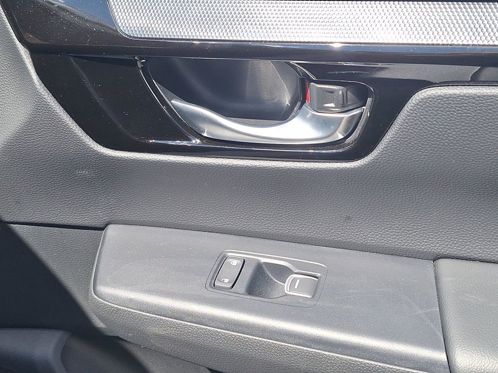 2023 Honda CR-V SPORT | Roof | Cam | USB | Warranty to 2029 in Saint John, New Brunswick - 46 - w1024h768px