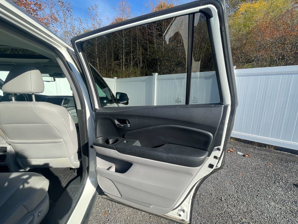 2016 Honda Pilot EX-L | Sunroof | Cam | USB in Saint John, New Brunswick - 36 - w1024h768px