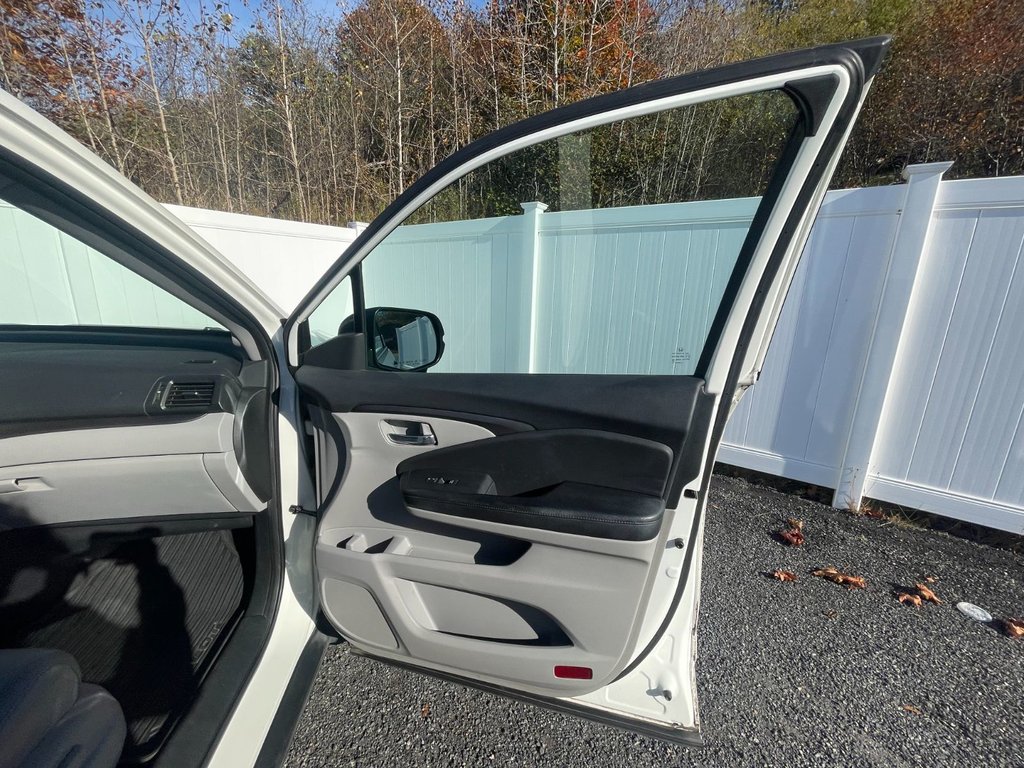 2016 Honda Pilot EX-L | Sunroof | Cam | USB in Saint John, New Brunswick - 38 - w1024h768px