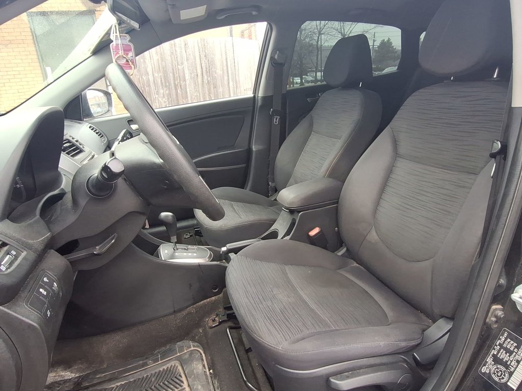 2017 Hyundai ACCENT SE | Roof | USB in Saint John, New Brunswick - 11 - w1024h768px