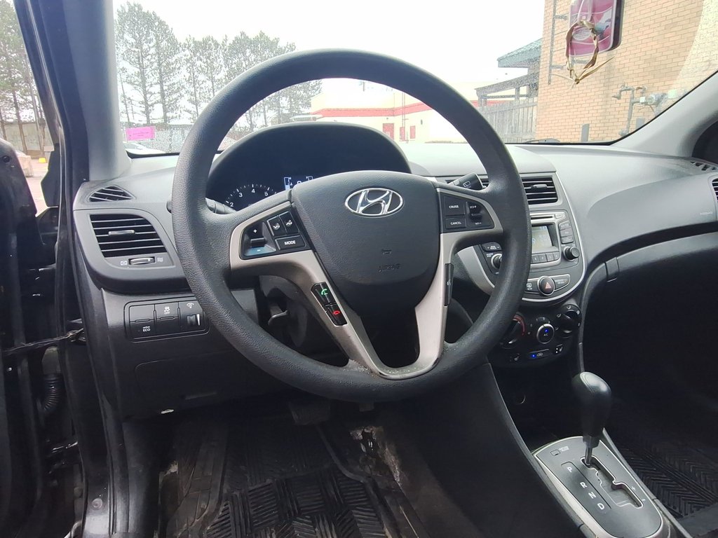 2017 Hyundai ACCENT SE | Roof | USB in Saint John, New Brunswick - 12 - w1024h768px