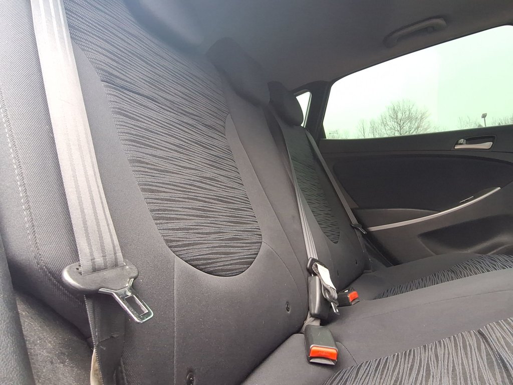 2017 Hyundai ACCENT SE | Roof | USB in Saint John, New Brunswick - 40 - w1024h768px