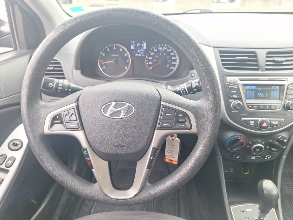 Hyundai ACCENT SE | Roof | USB 2017 à Saint John, Nouveau-Brunswick - 23 - w1024h768px