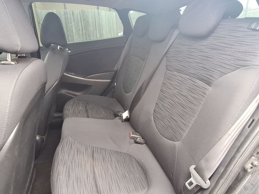 2017 Hyundai ACCENT SE | Roof | USB in Saint John, New Brunswick - 33 - w1024h768px