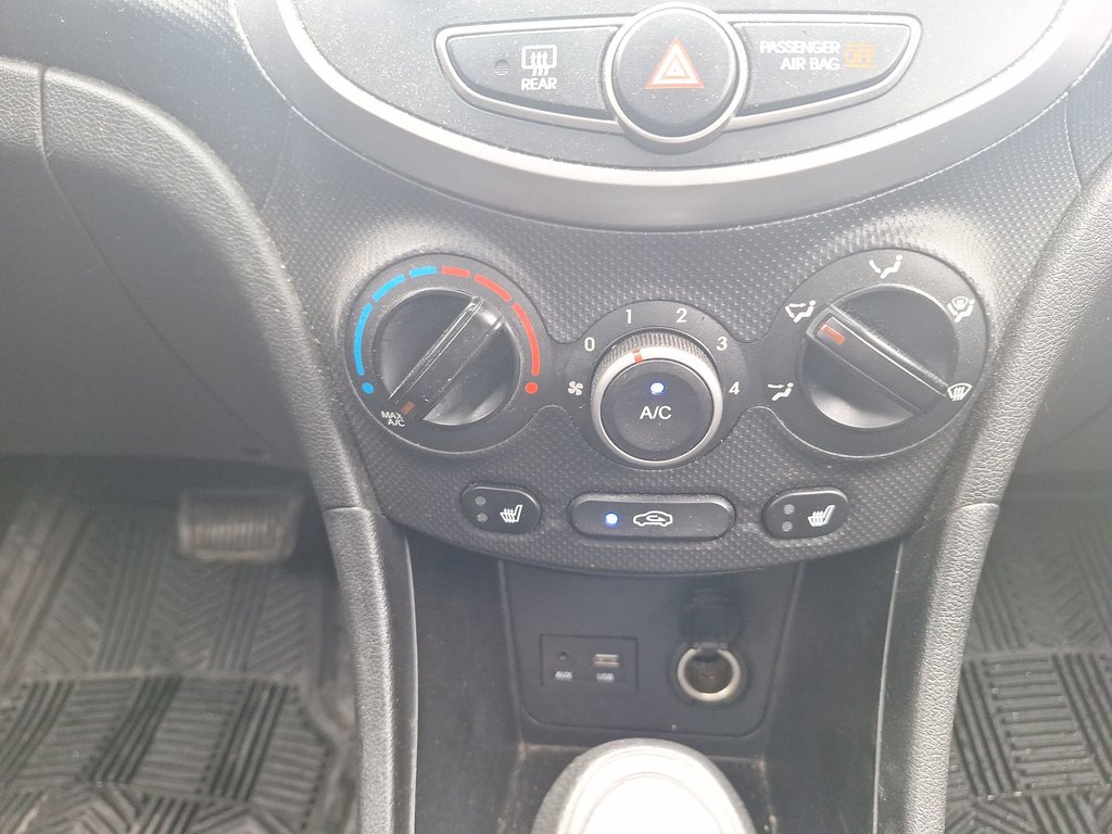 2017 Hyundai ACCENT SE | Roof | USB in Saint John, New Brunswick - 27 - w1024h768px