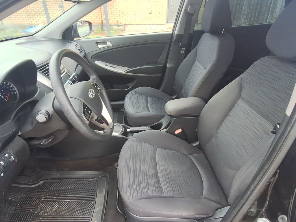 Hyundai ACCENT SE | Roof | USB 2017 à Saint John, Nouveau-Brunswick - 13 - w1024h768px