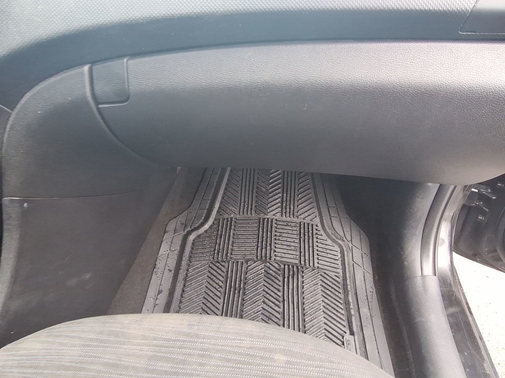 2017 Hyundai ACCENT SE | Roof | USB in Saint John, New Brunswick - 44 - w1024h768px