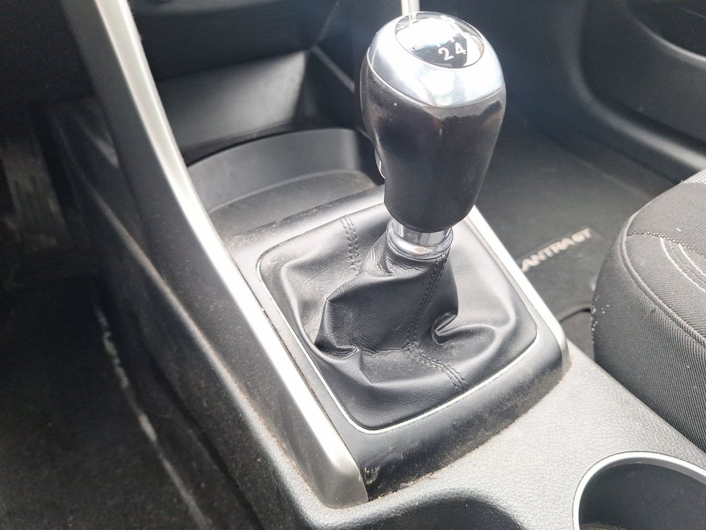 2016 Hyundai Elantra GT | Roof | USB | Htd Seats | Bluetooth in Saint John, New Brunswick - 29 - w1024h768px